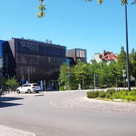 Apartment In Center Near The *