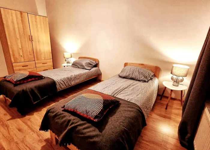 Apartman In Center Near The